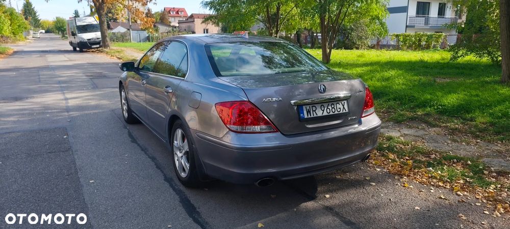 Honda Legend - 4