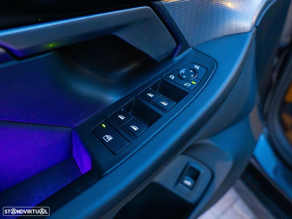 BMW 520 d Pack Desportivo M - 12