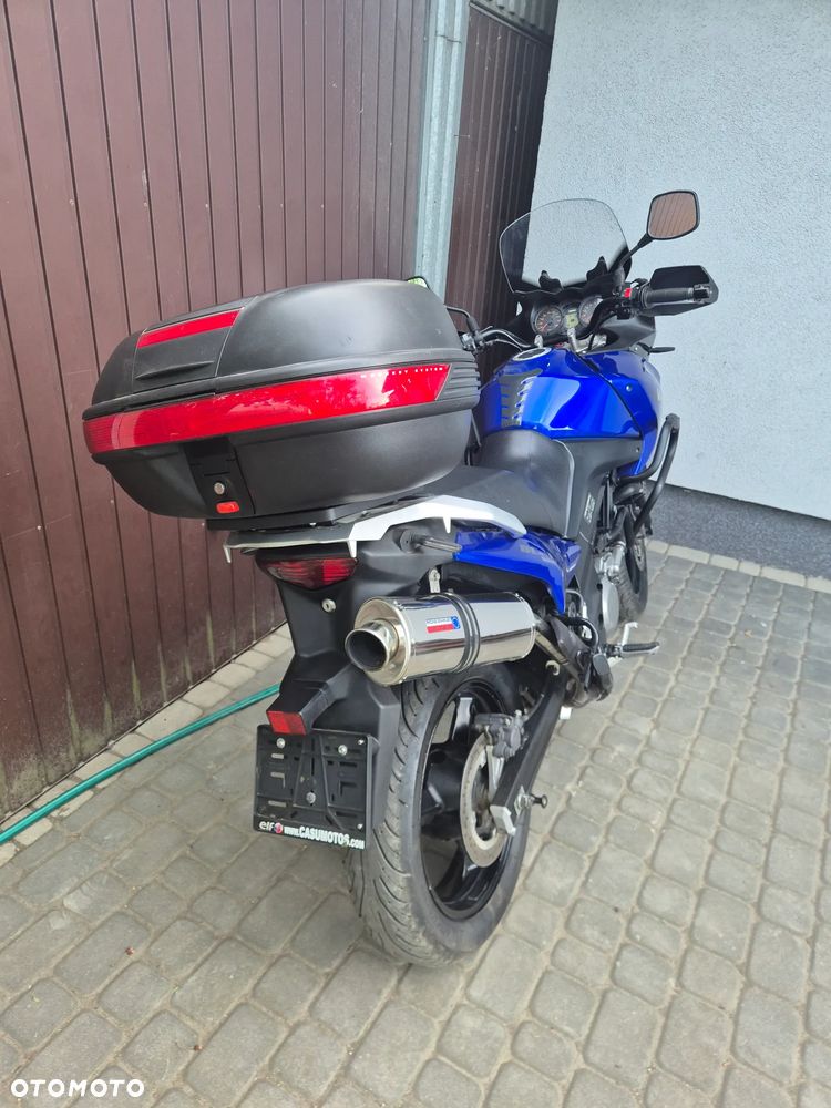 Suzuki V-STROM - 4