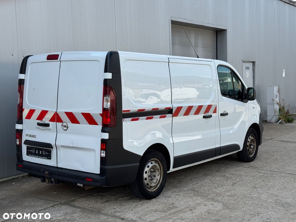 Opel Vivaro - 4