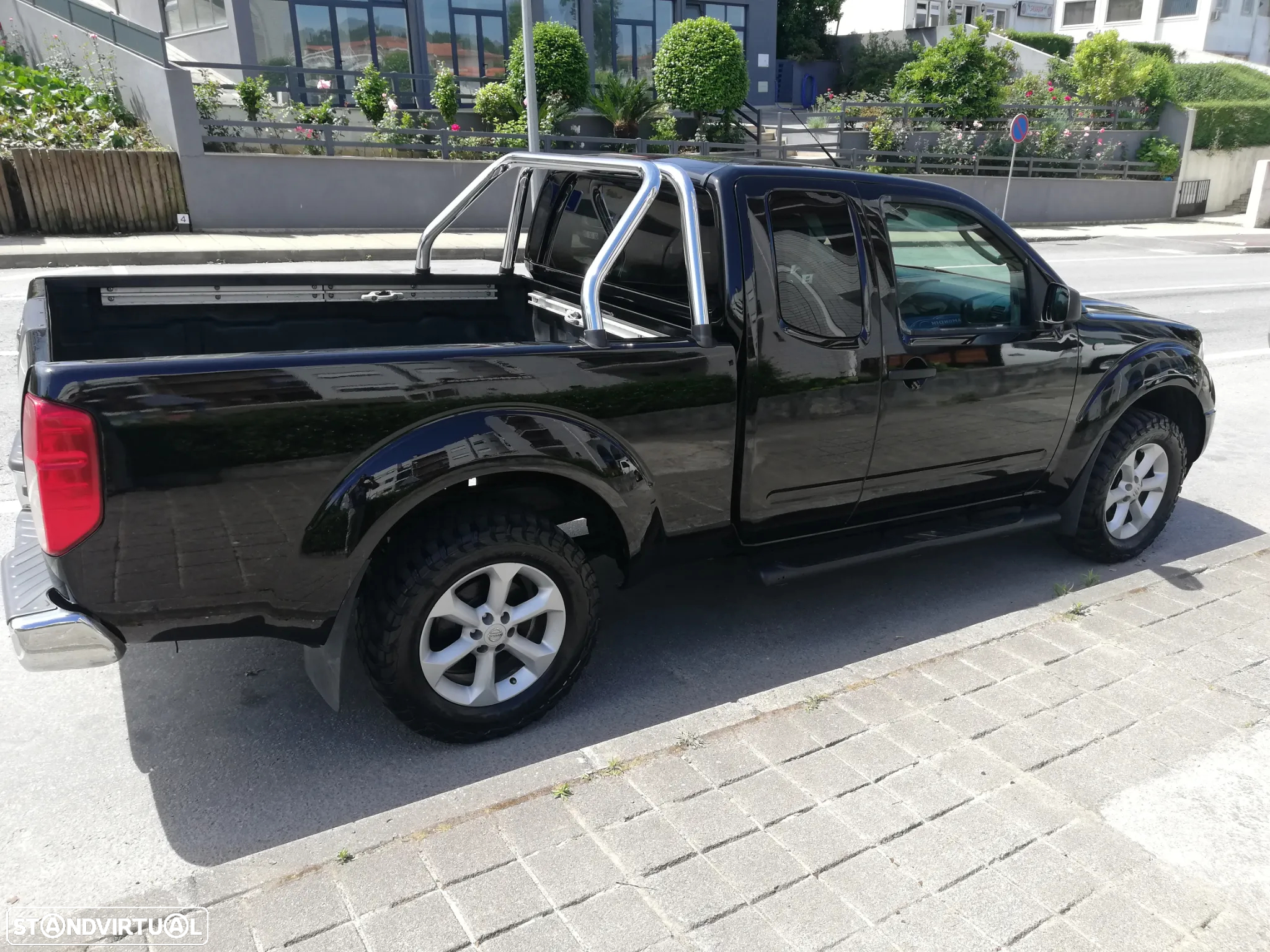 Nissan Navara 2.5d  King-Kab 4WD - 4