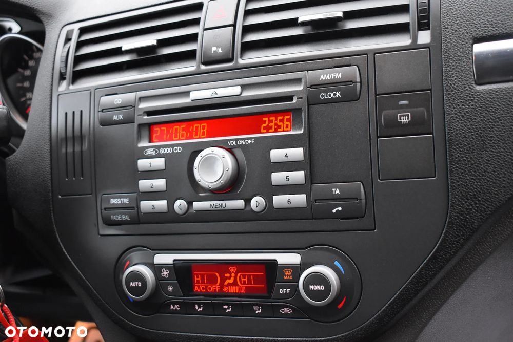 Ford C-MAX 2.0 Titanium - 30