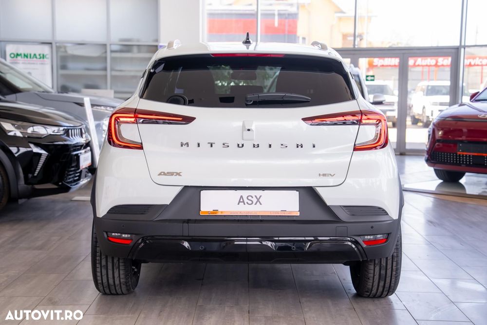 Mitsubishi ASX - 8