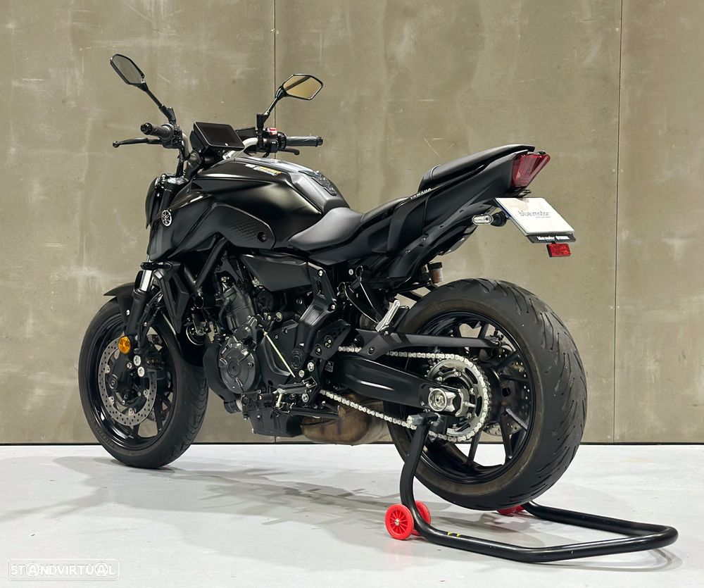 Yamaha MT-07 - 14