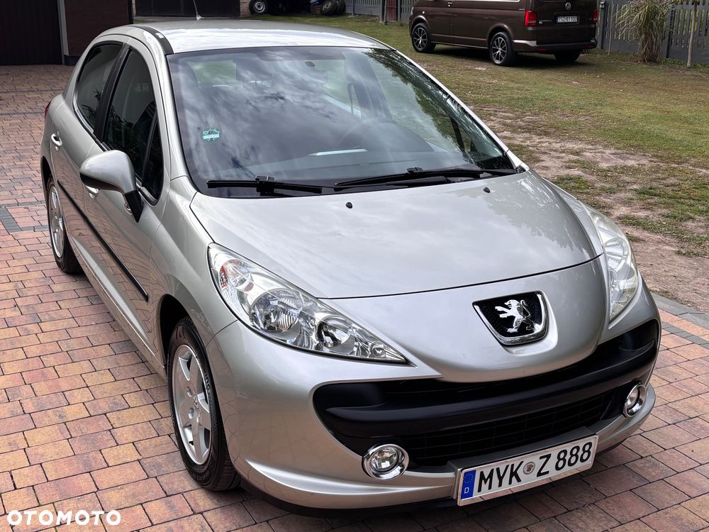 Peugeot 207 75 Urban Move - 18
