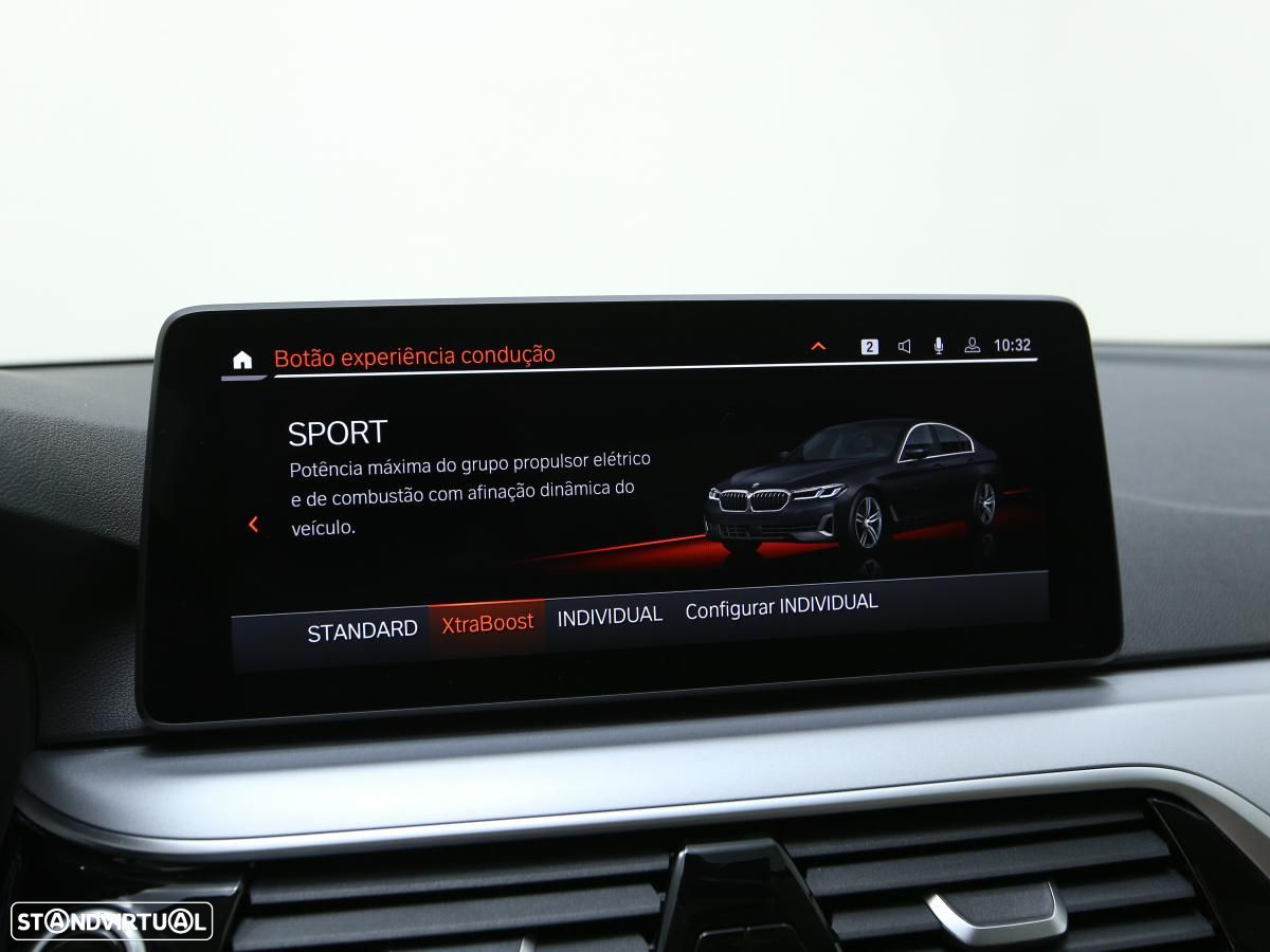 BMW 530 e - 26