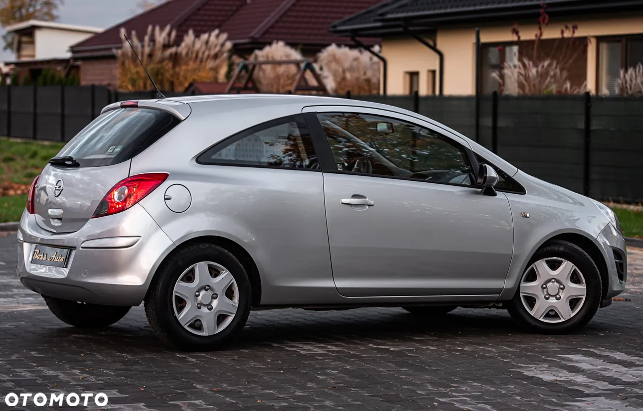 Opel Corsa 1.2 16V Enjoy - 14