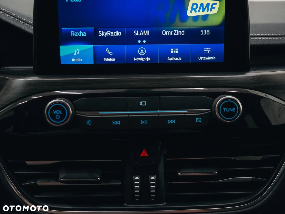 Ford Kuga 2.5P PHEV FWD Vignale - 24