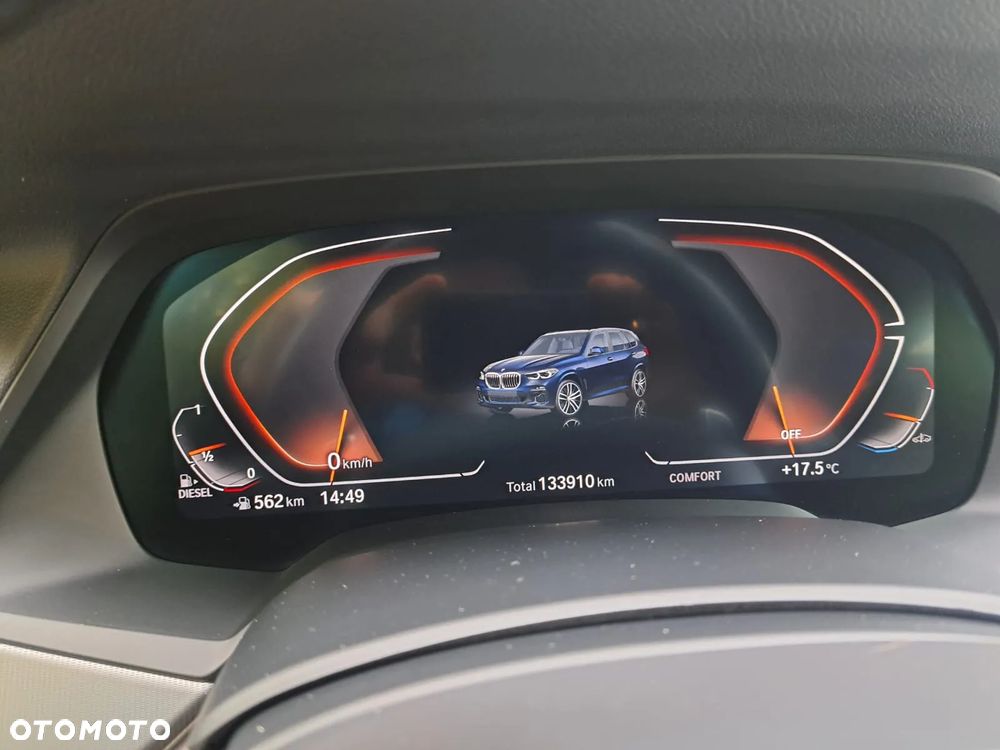 BMW X5 xDrive30d - 29