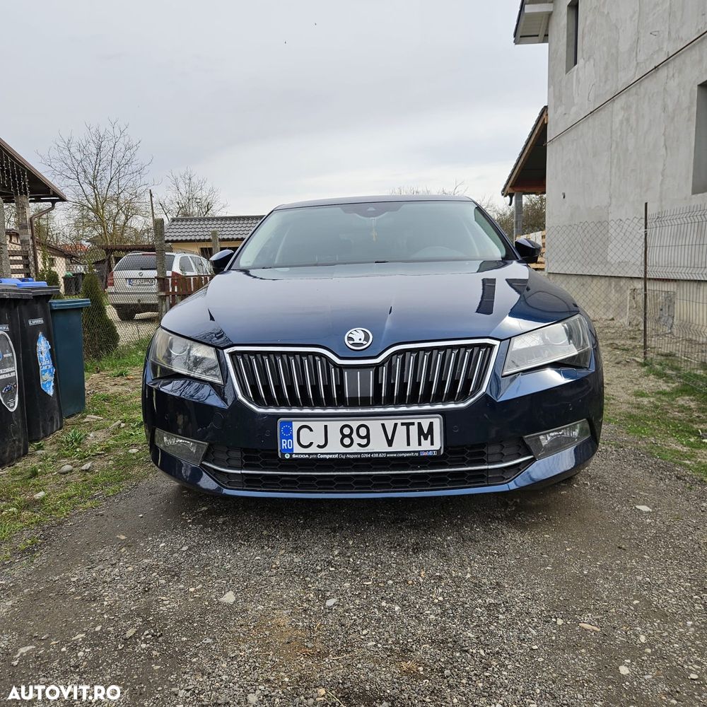 Skoda Superb 2.0 TDI Style - 2