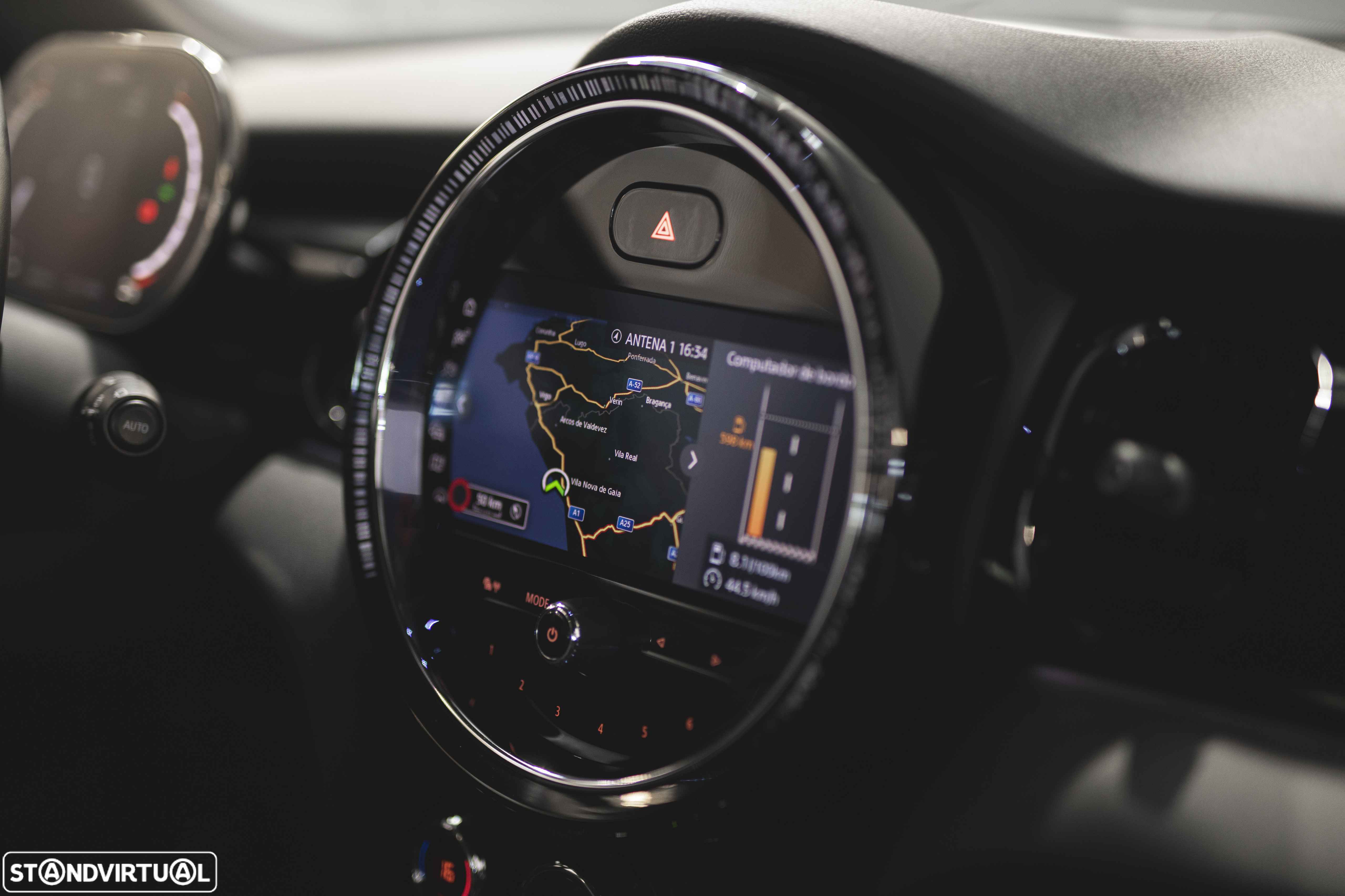 MINI 3 Portas John Cooper Works Auto Desportiva - 21