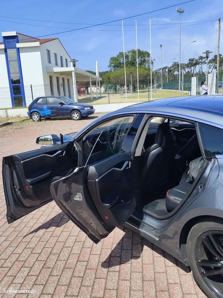 Tesla Model S 85 Perfomance - 12