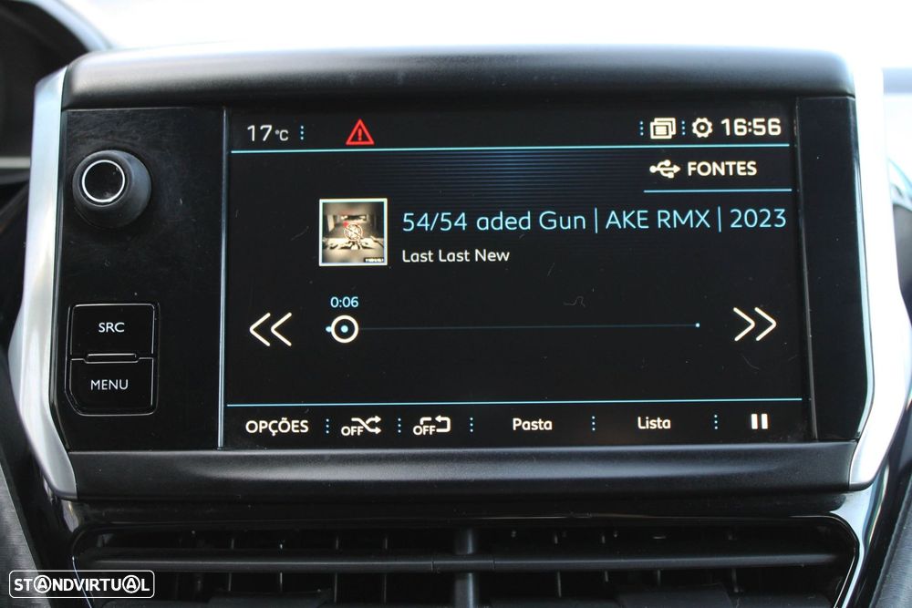 Peugeot 208 1.2 PureTech Signature - 19