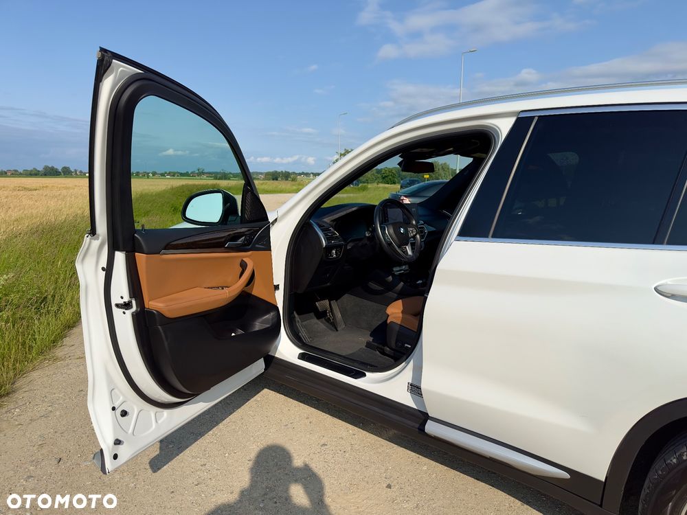 BMW X3 xDrive30i xLine - 11