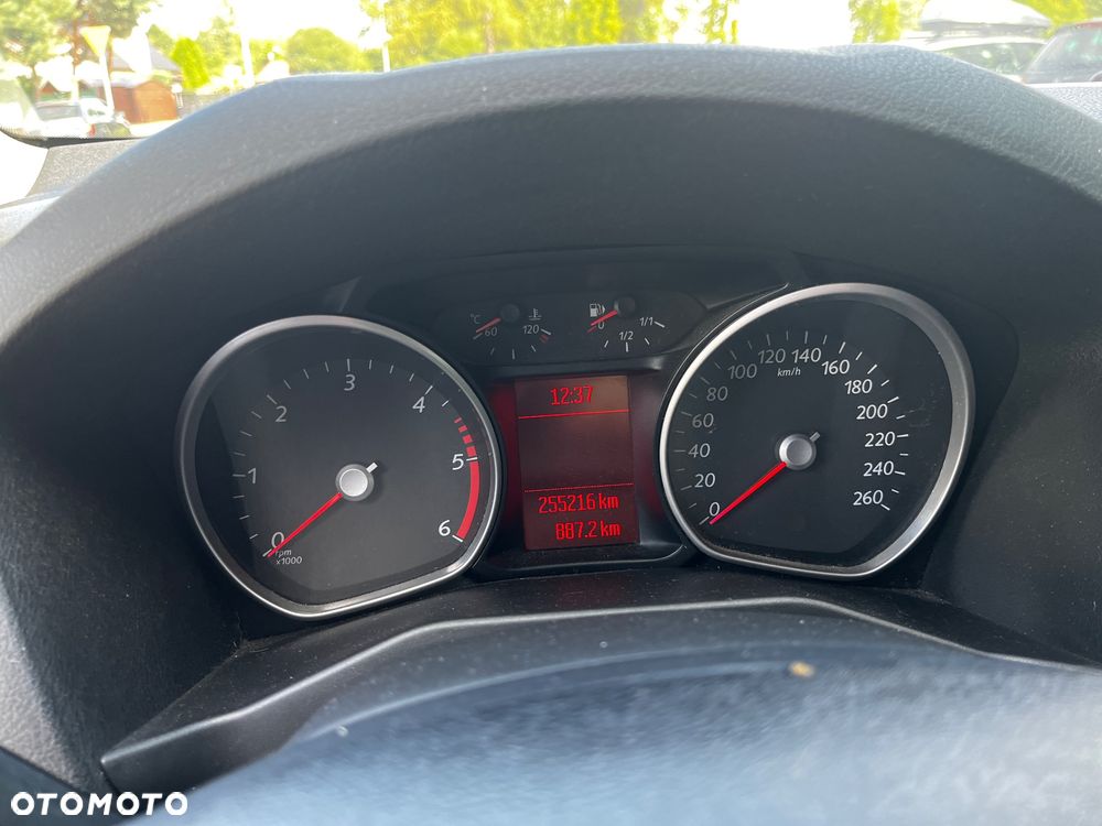 Ford Mondeo 2.0 TDCi Ghia - 3