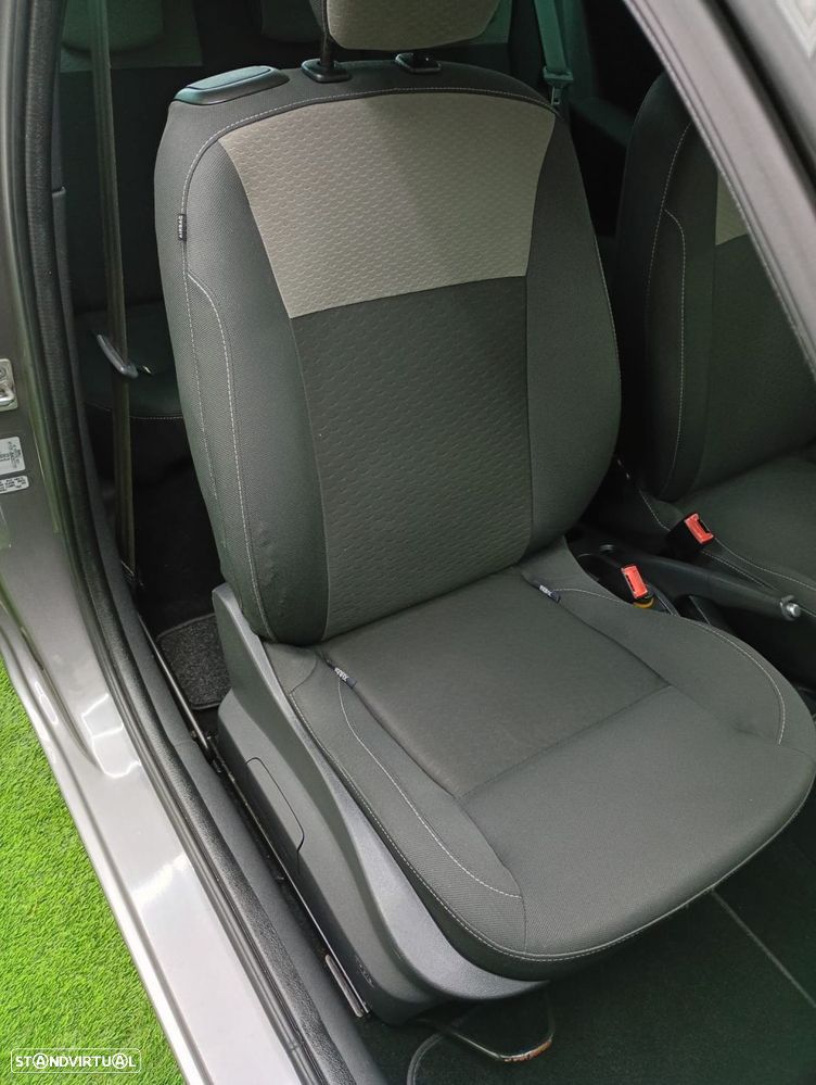 Renault Clio 1.2 16V Dynamique - 23