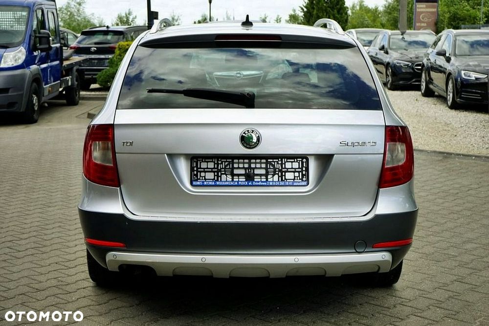 Skoda Superb 1.6 TDI Elegance - 5