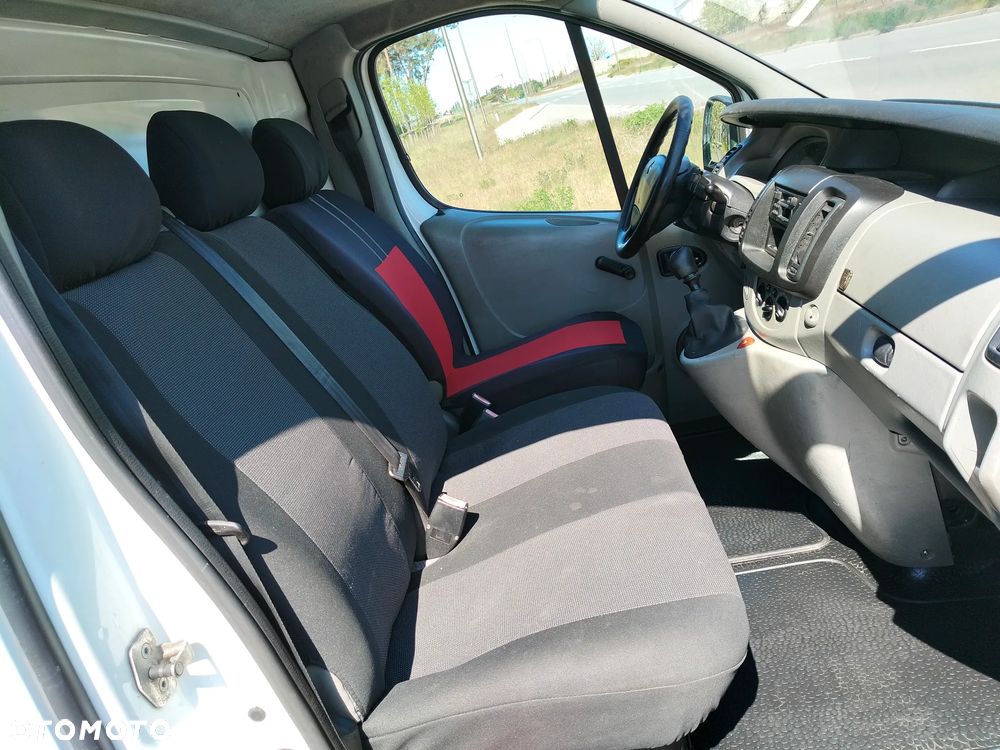 Renault Trafic - 8