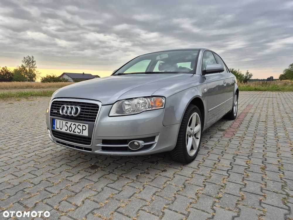 Audi A4 Limousine 1.8 T quattro - 2