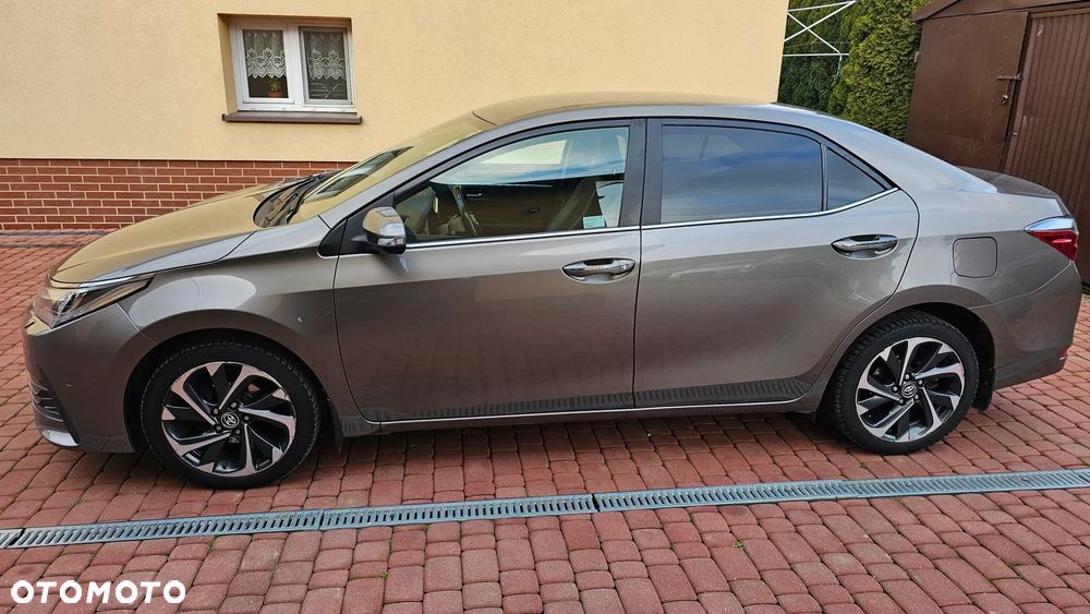 Toyota Corolla 1.6 Prestige EU6 - 3