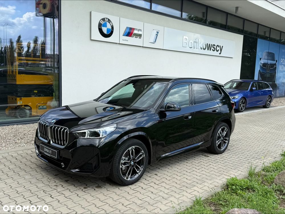 BMW X1 sDrive18i - 1