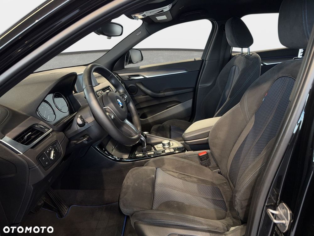 BMW X2 - 13