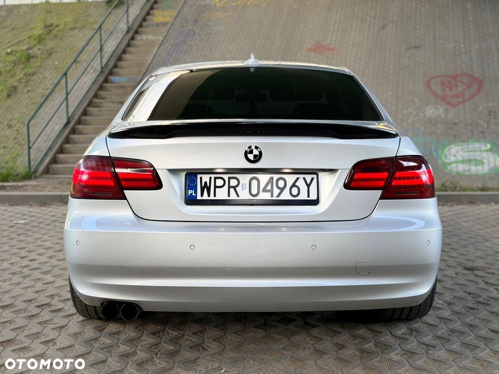 BMW Seria 3 320d DPF - 38