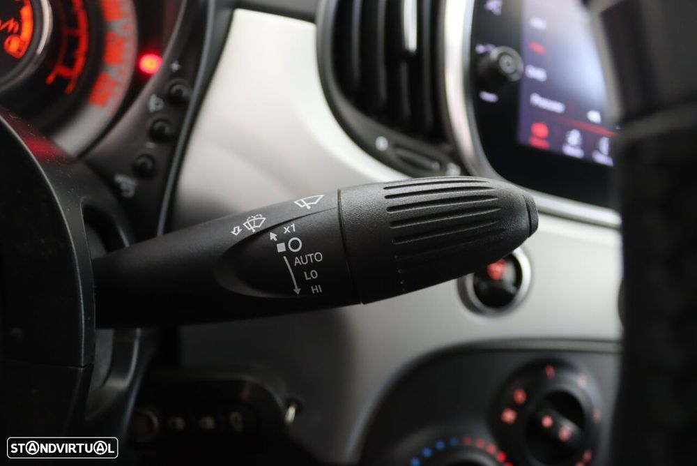 Fiat 500C 1.0 Hybrid Connect - 16