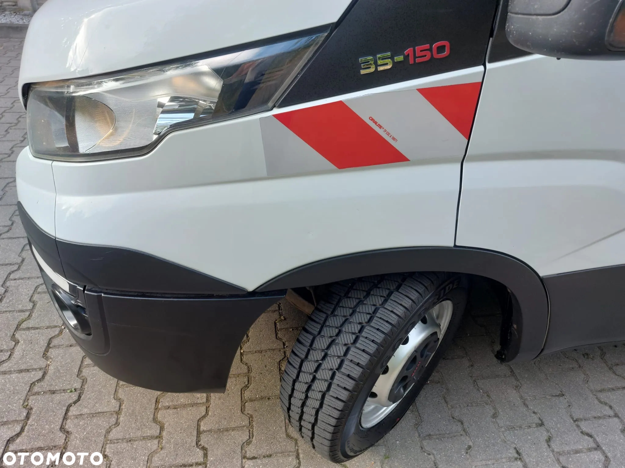 Iveco DAILY 35S15 - 11