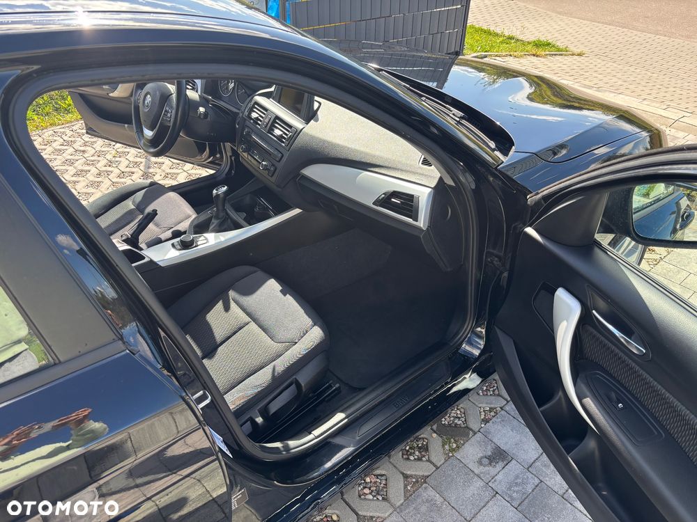 BMW Seria 1 116i - 18