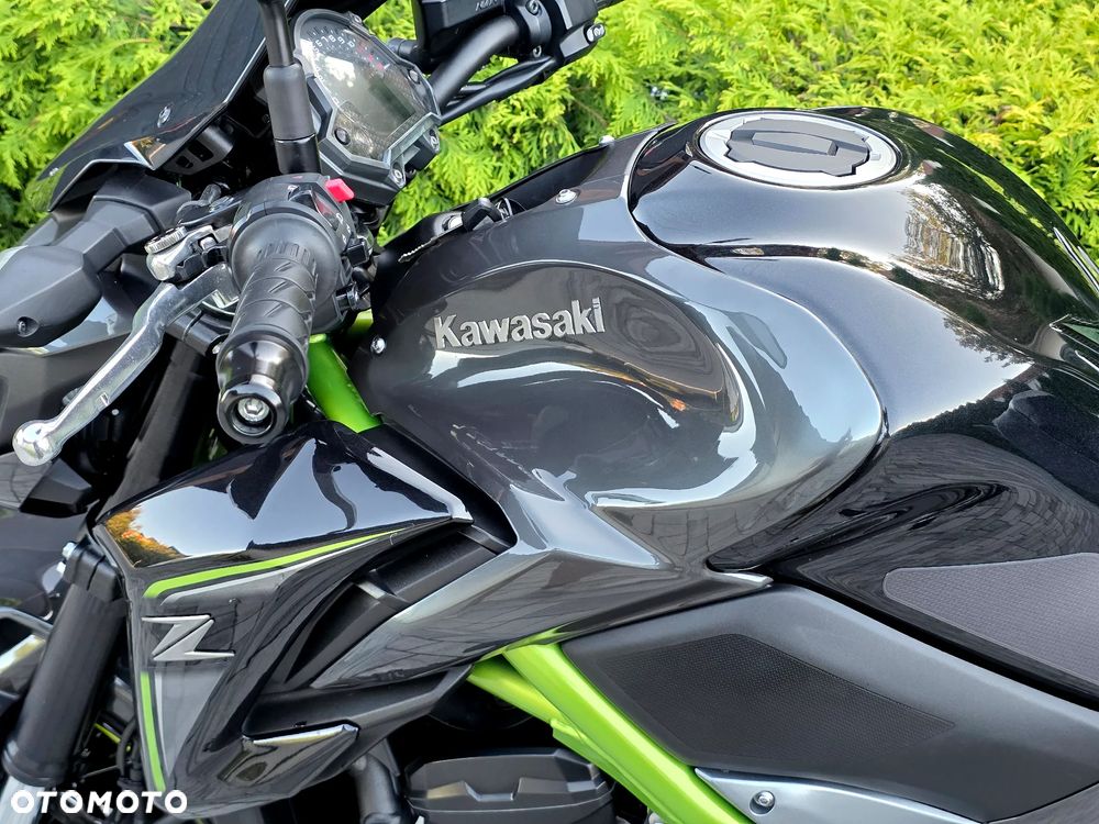 Kawasaki Z 900 - 33