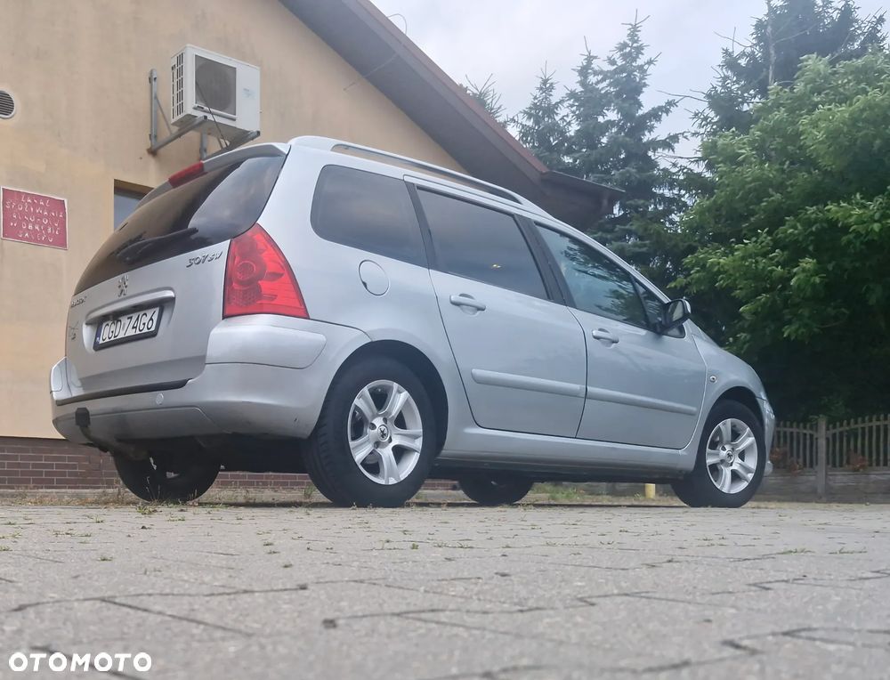 Peugeot 307 - 11