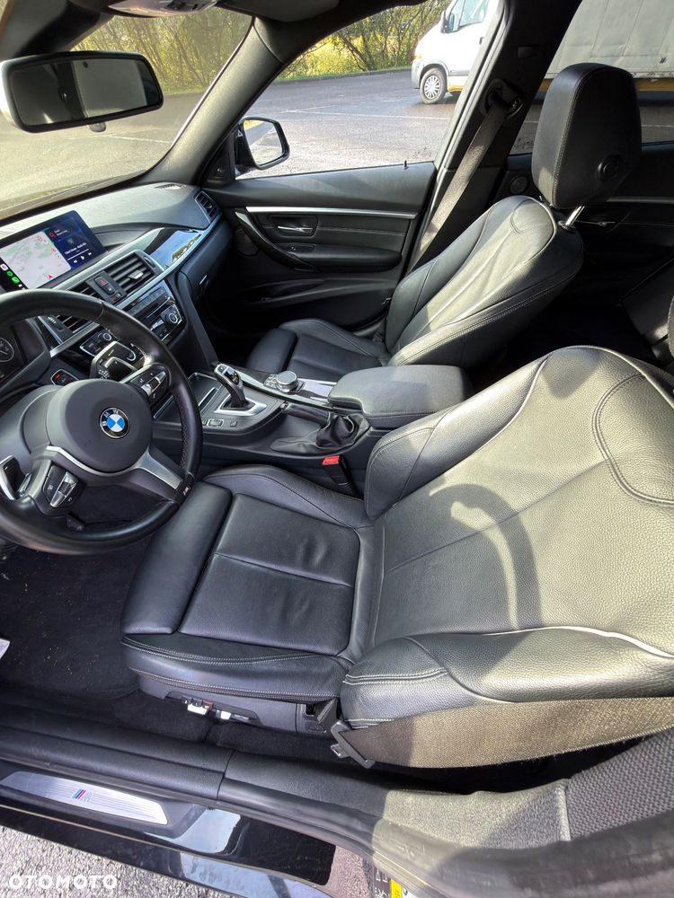BMW Seria 3 340i xDrive M Sport Shadow sport - 27
