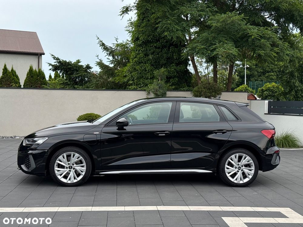 Audi A3 Sportback 40 TFSIe S tronic S line - 12