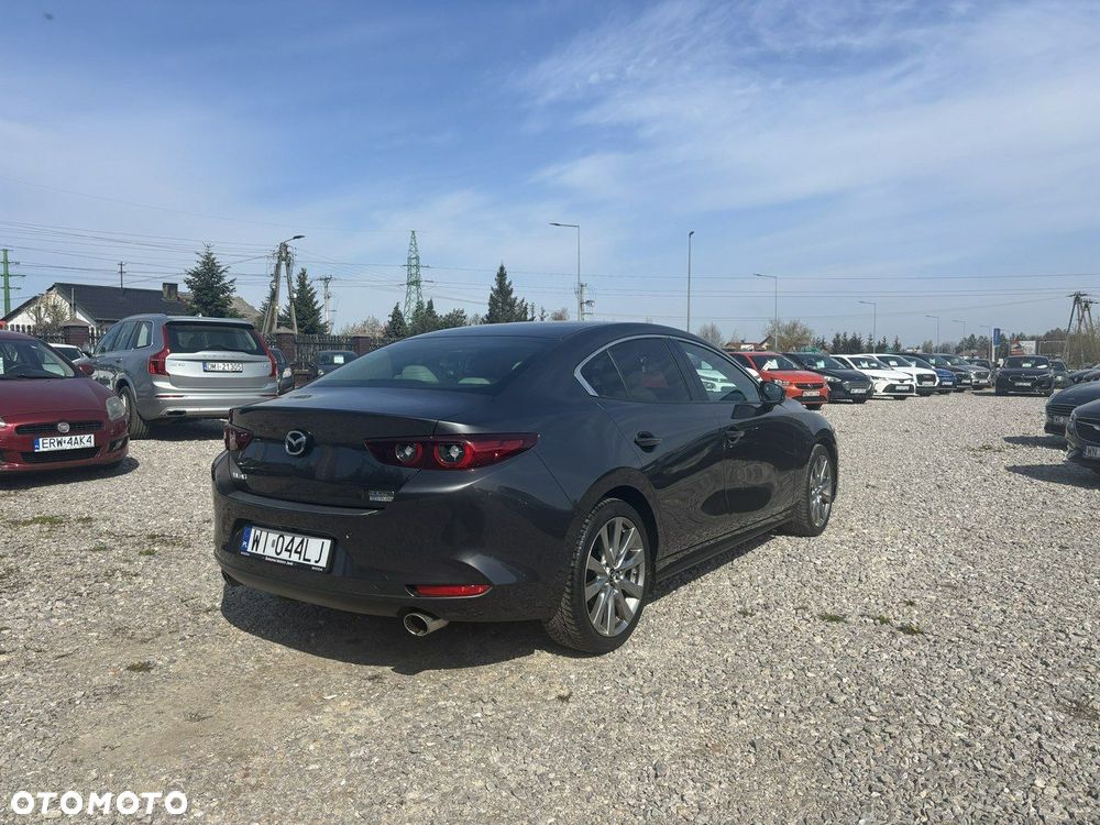 Mazda 3 - 10