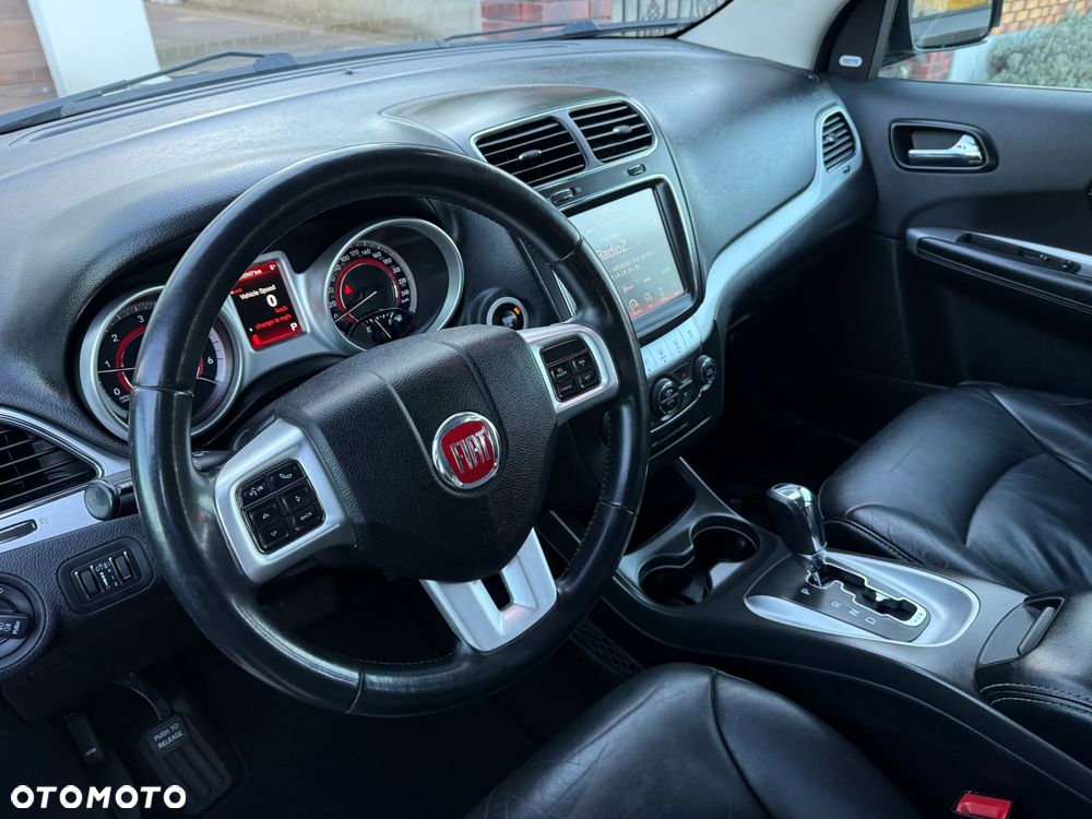 Fiat Freemont 2.0 Multijet 16V DPF Automatik Allrad Black Code - 16