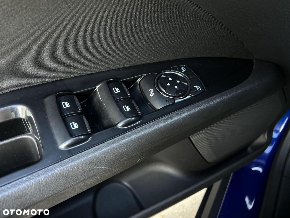 Ford Mondeo - 26