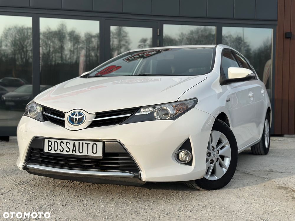 Toyota Auris - 1