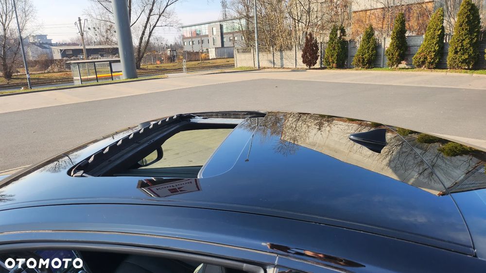 Infiniti Q60 2.0t Premium - 23
