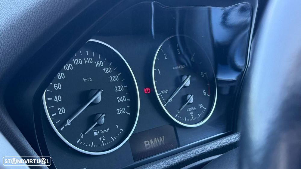 BMW X1 16 d sDrive Line Sport - 4