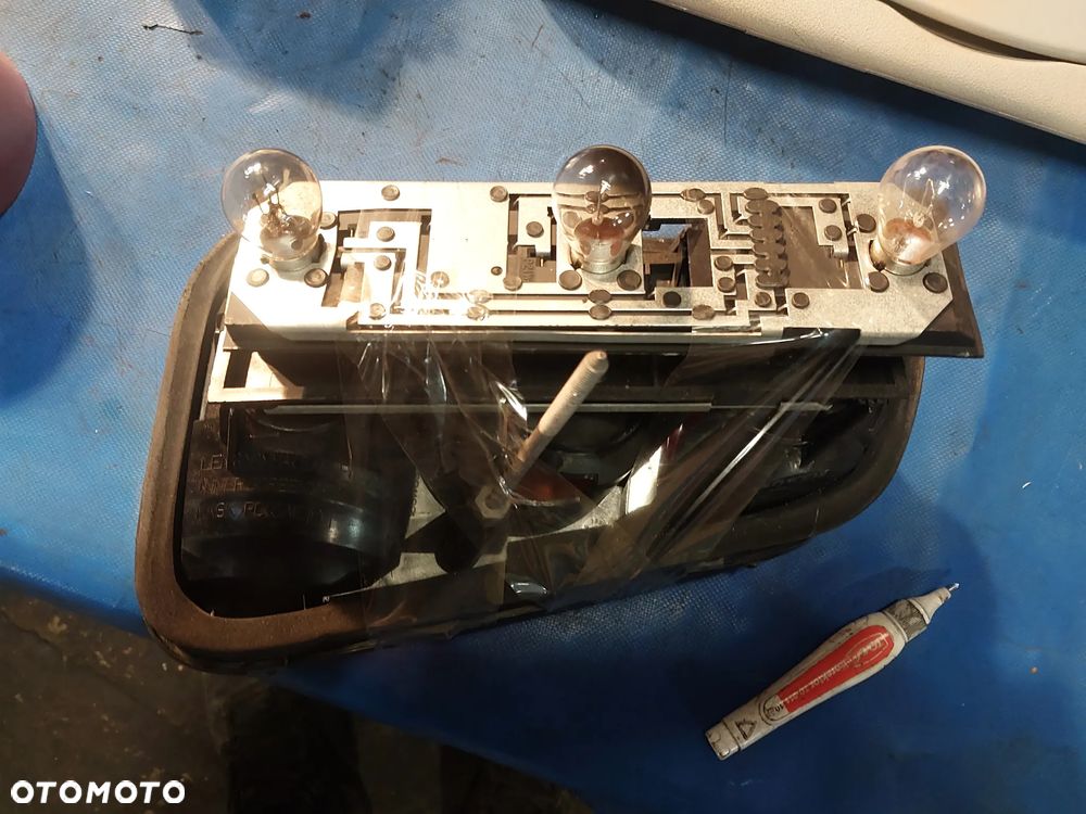 Mini Cooper One R50 lampa Prawa tylna  tył Europa wkład kompletna oryginał wkład lampy lewej - 6
