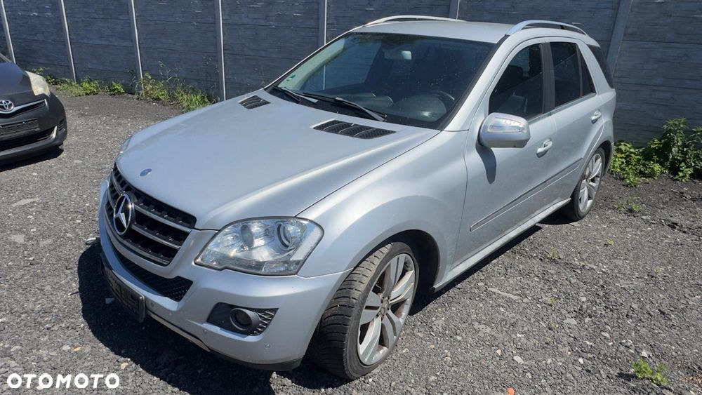 Mercedes-Benz ML