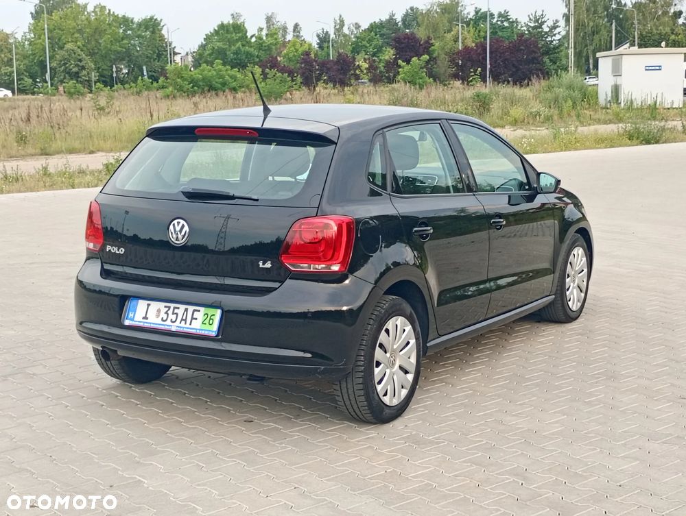 Volkswagen Polo 1.4 Comfortline - 12
