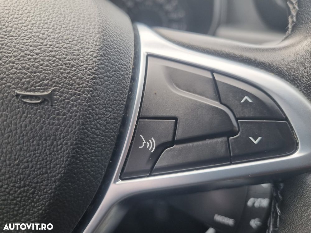 Dacia Duster ECO-G 100 Comfort - 13