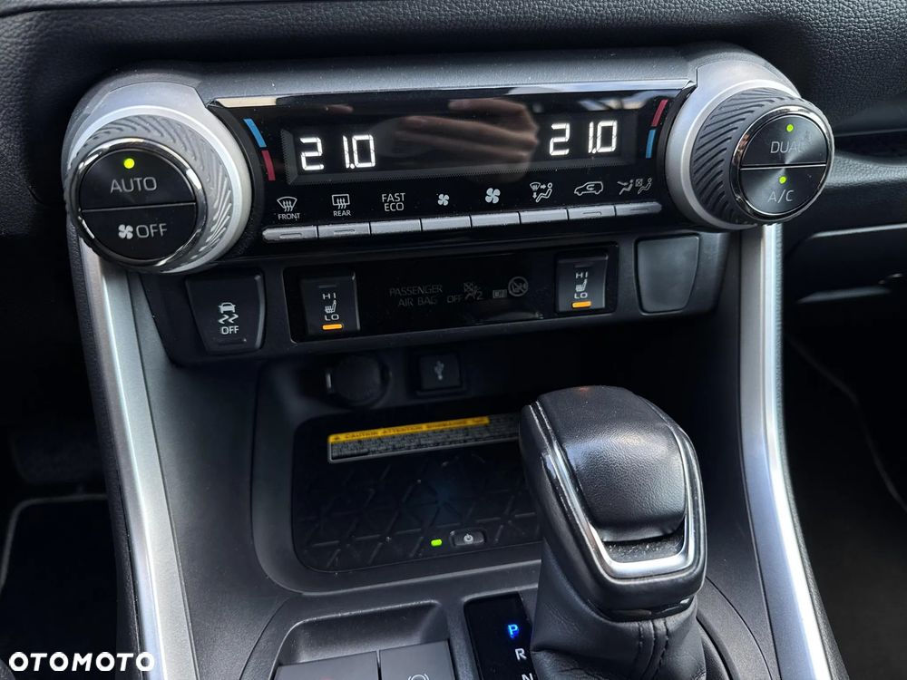 Toyota RAV4 2.5 Hybrid Selection 4x4 - 25