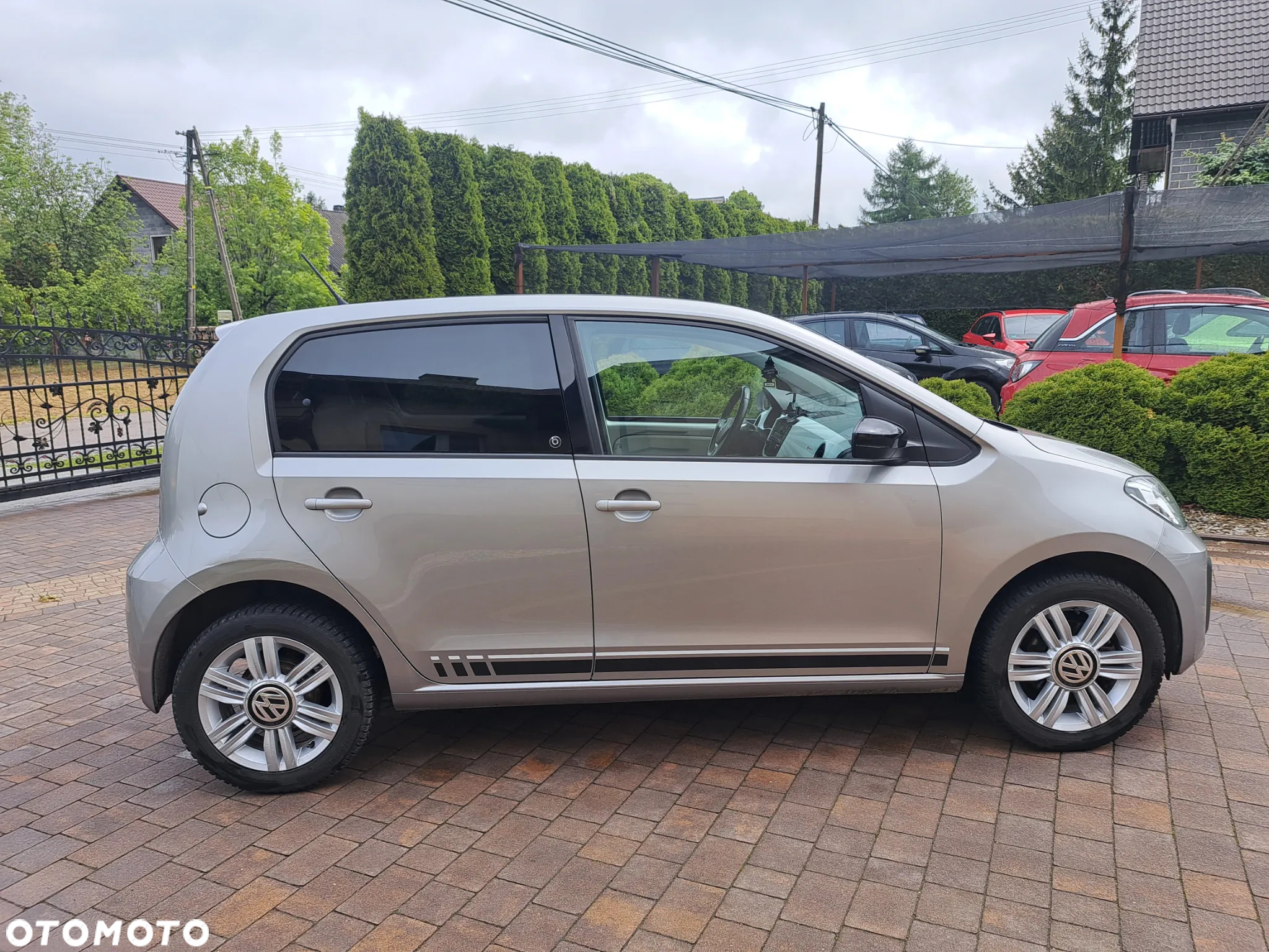 Volkswagen up! (BlueMotion Technology) beats - 2