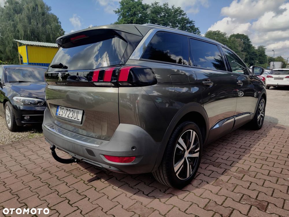 Peugeot 5008 - 7