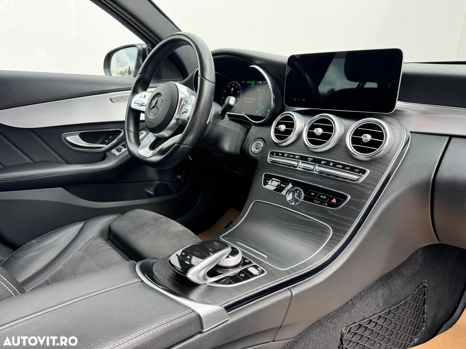 Mercedes-Benz C 300 de 9G-TRONIC AMG Line - 20