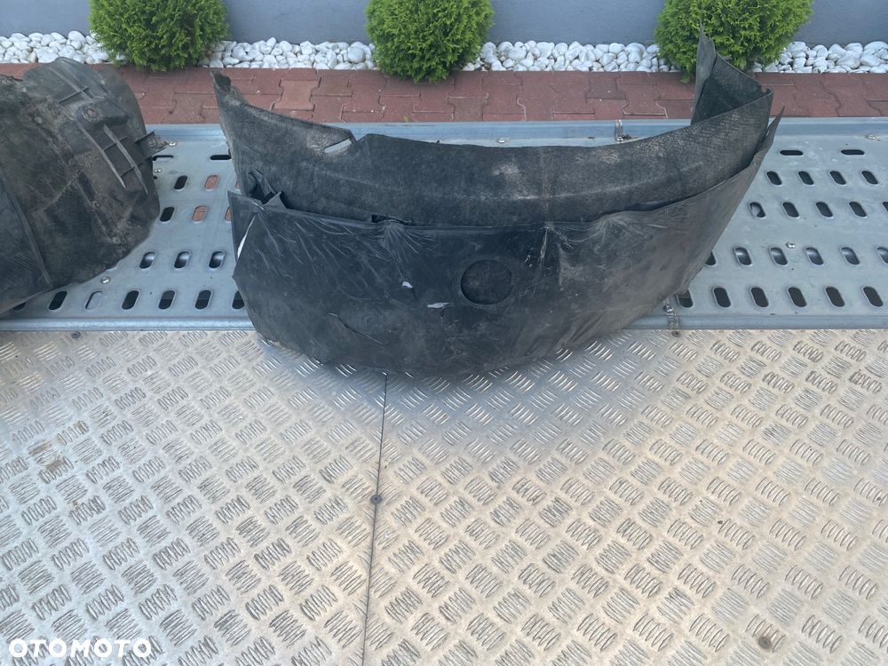 Tylne nadkole Mercedes CLS 219 L/P A2196900730/A2196900630 - 4