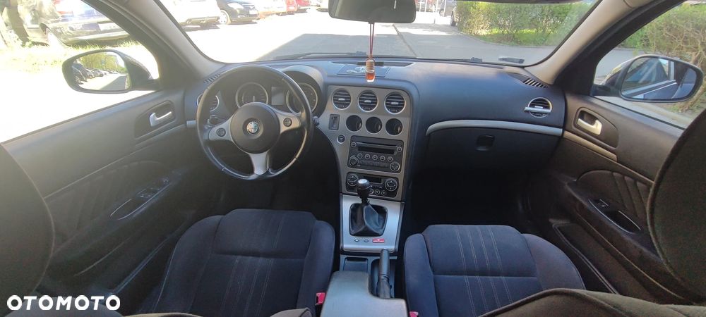 Alfa Romeo 159 1.9JTDM Impression - 8